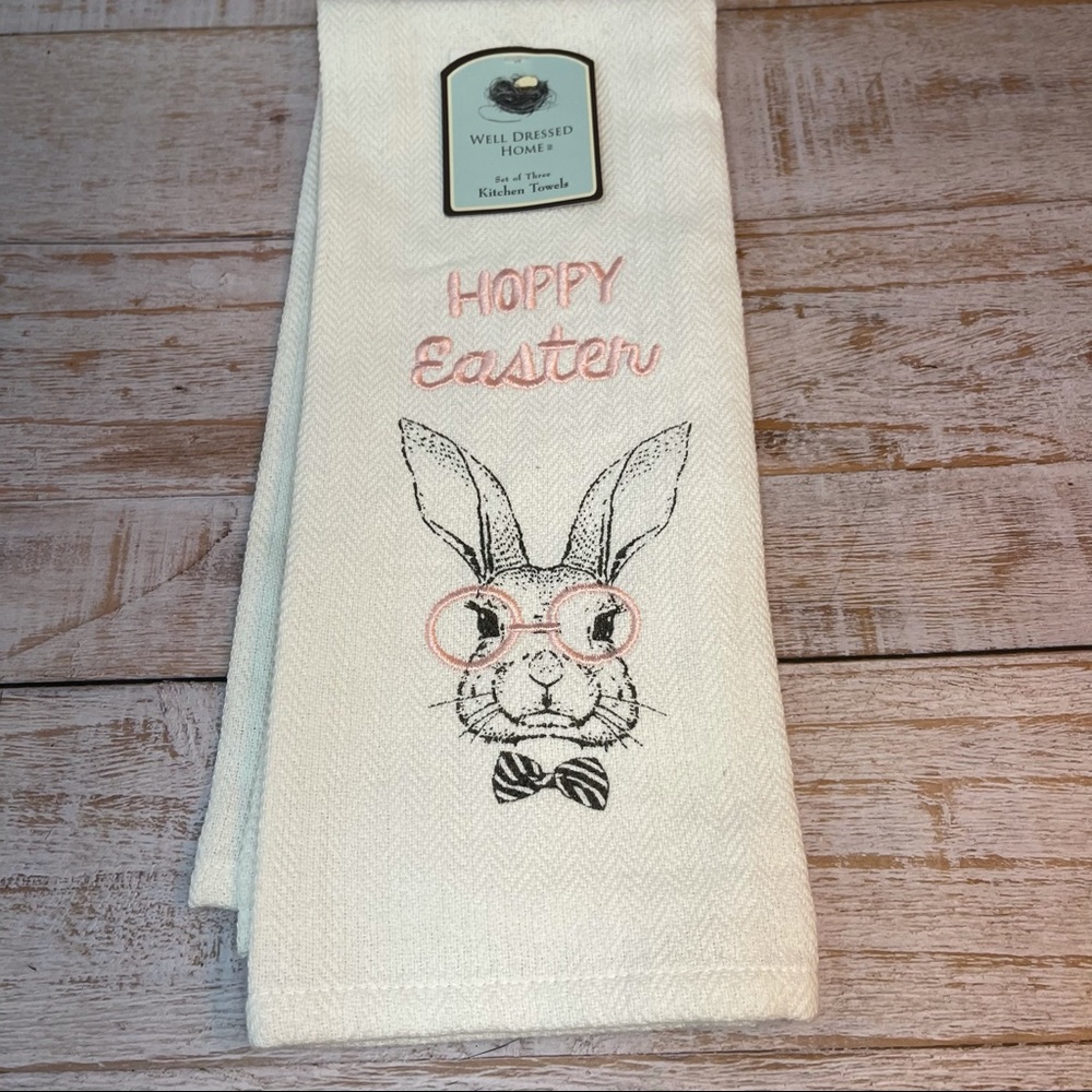 NWT Hoppy Easter Single Dish Hand Kitchen Tea Towel Pink Embroidery Bunny